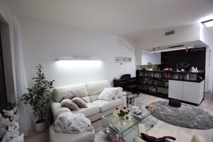 Stella Fix LED 117 cm 36 W stříbrná/elox ⇊