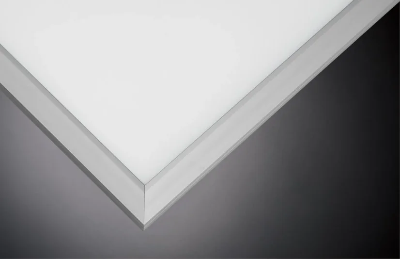 Medea VR LED 60 cm 55 W stříbrná/elox ⇊