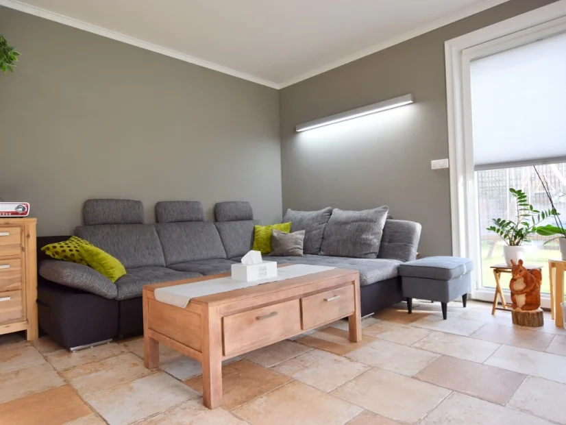 Stella Fix BiDi/A 151 cm ≤48 W stříbrná/elox ⇊