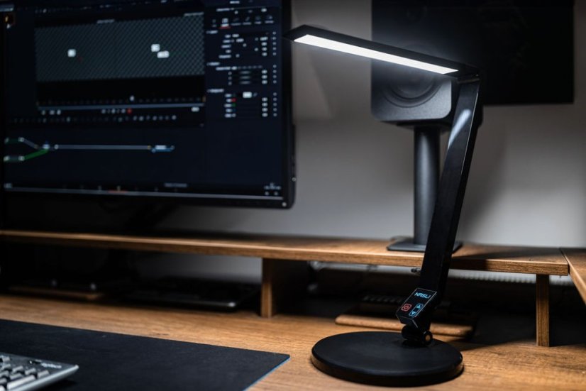 Carmen 9 W černá ⇊